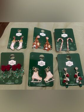Christmas Themed Earring Lot - 6 pairs